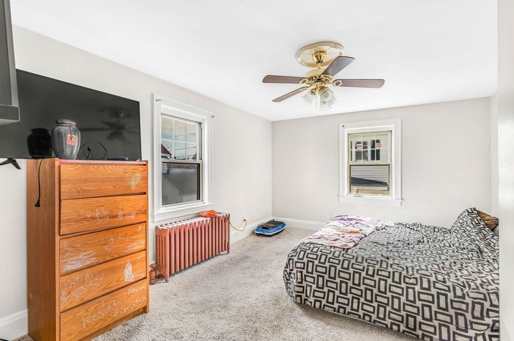 16 Howard St, Lynn MA  01902-3008 exterior