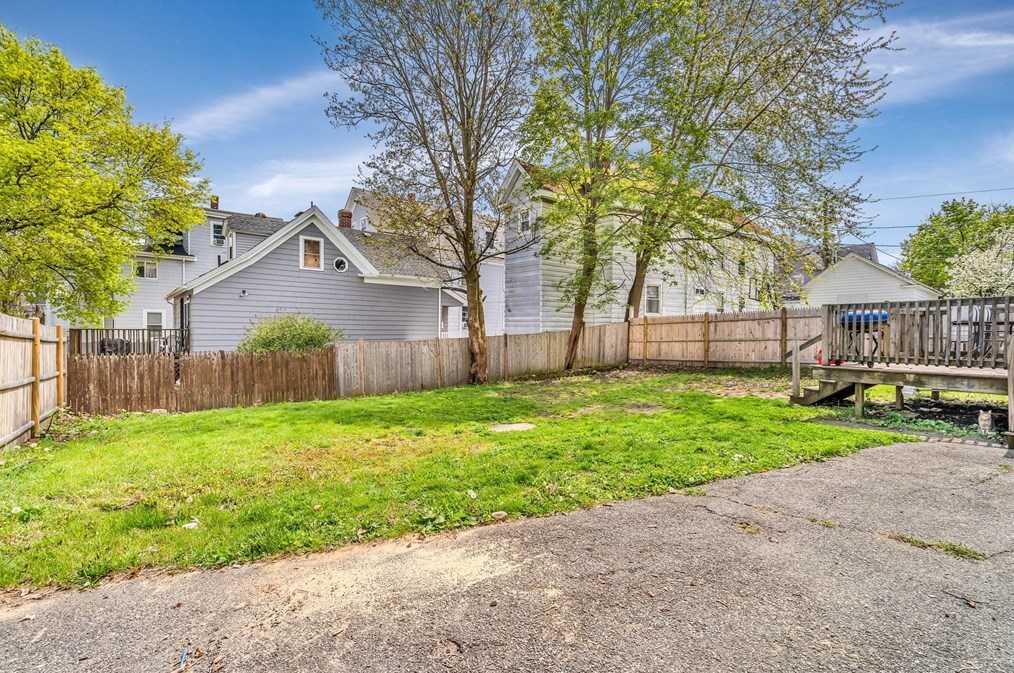 16 Howard St, Lynn MA  01902-3008 exterior