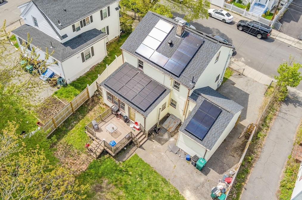 16 Howard St, Lynn MA  01902-3008 exterior