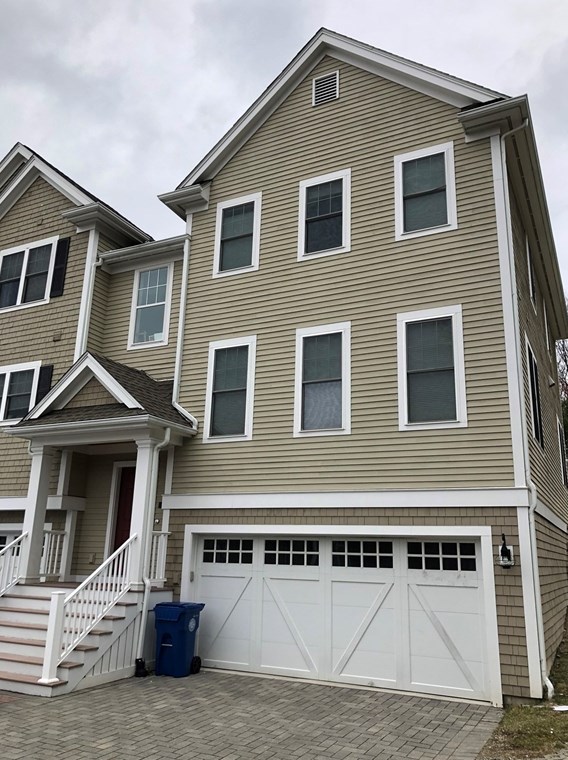 4 Reserve Way #d, Burlington, MA 01803