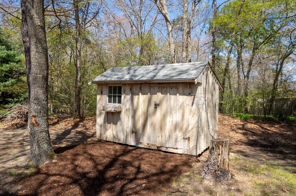 3 Hill Rd, Plymouth MA  02360-4628 exterior