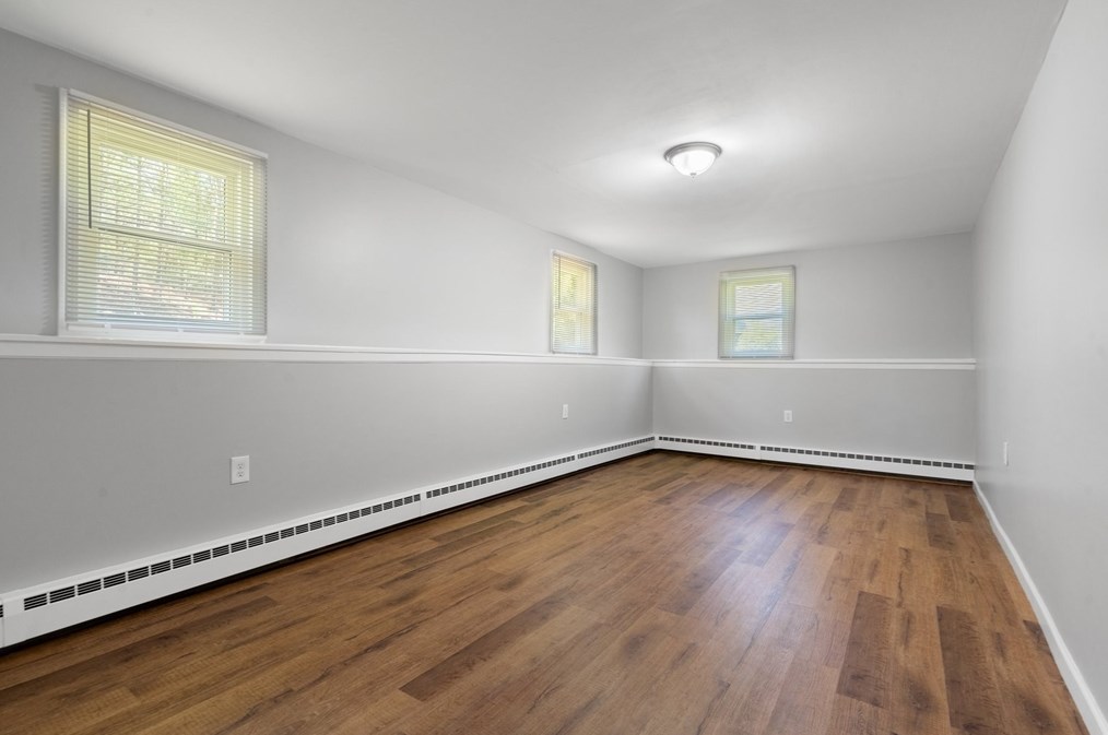 3 Hill Rd, Plymouth MA  02360-4628 exterior