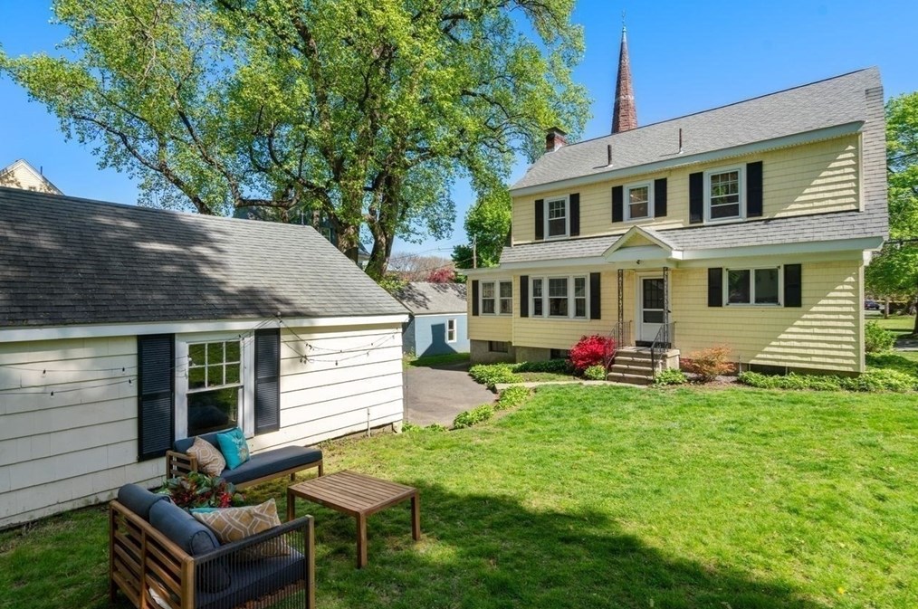 70 Vernon St, Newton MA 02458-2046 exterior