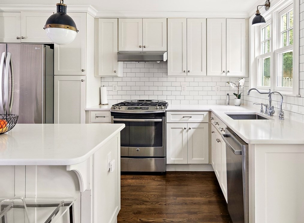 53-55 Thomas St, Belmont, MA 02478