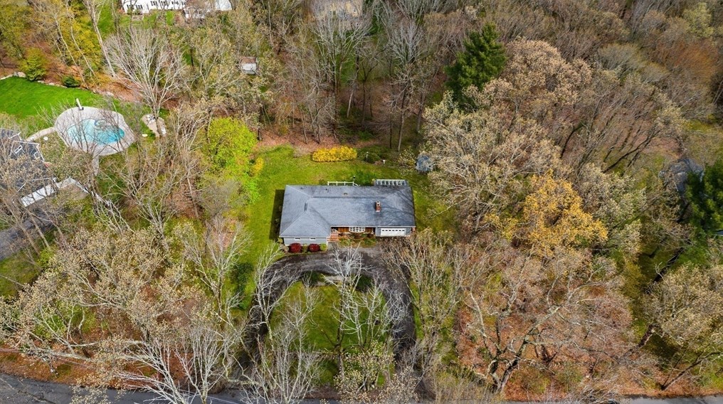 252 Winter St, North Andover, MA 01845-1308