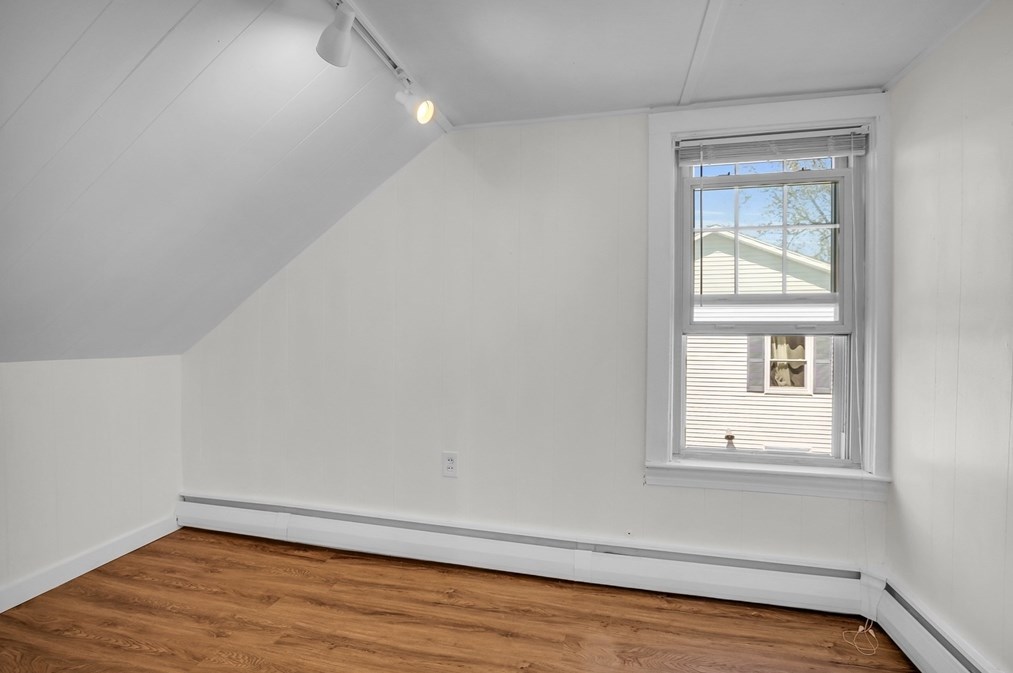 51 Goodale St, Haverhill MA 01830-4209 exterior