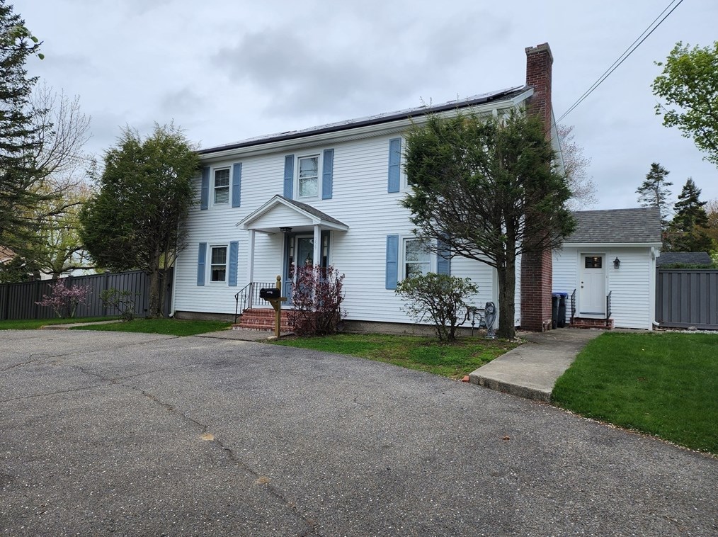 359 Lowell, Methuen, MA 01844