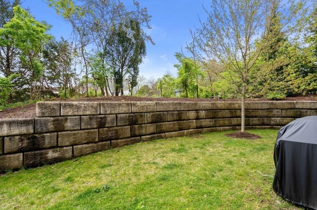 38 Webster St, Needham MA  02492-2408 exterior