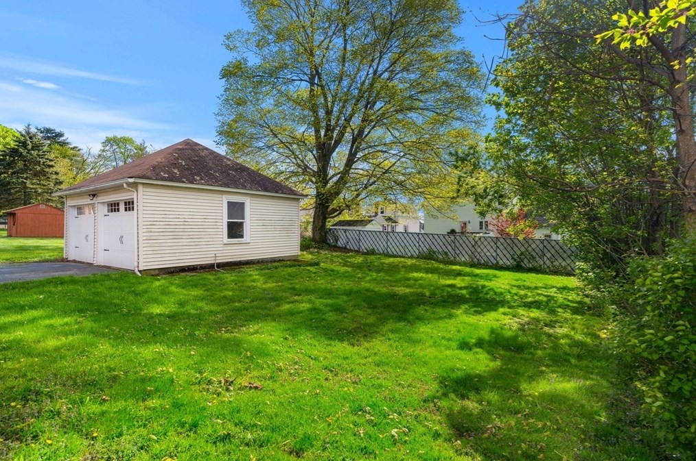 43 Vernon St, Haverhill MA  01835-7233 exterior