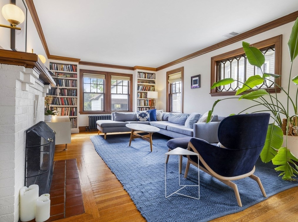 70 Goden St, Belmont, MA 02478