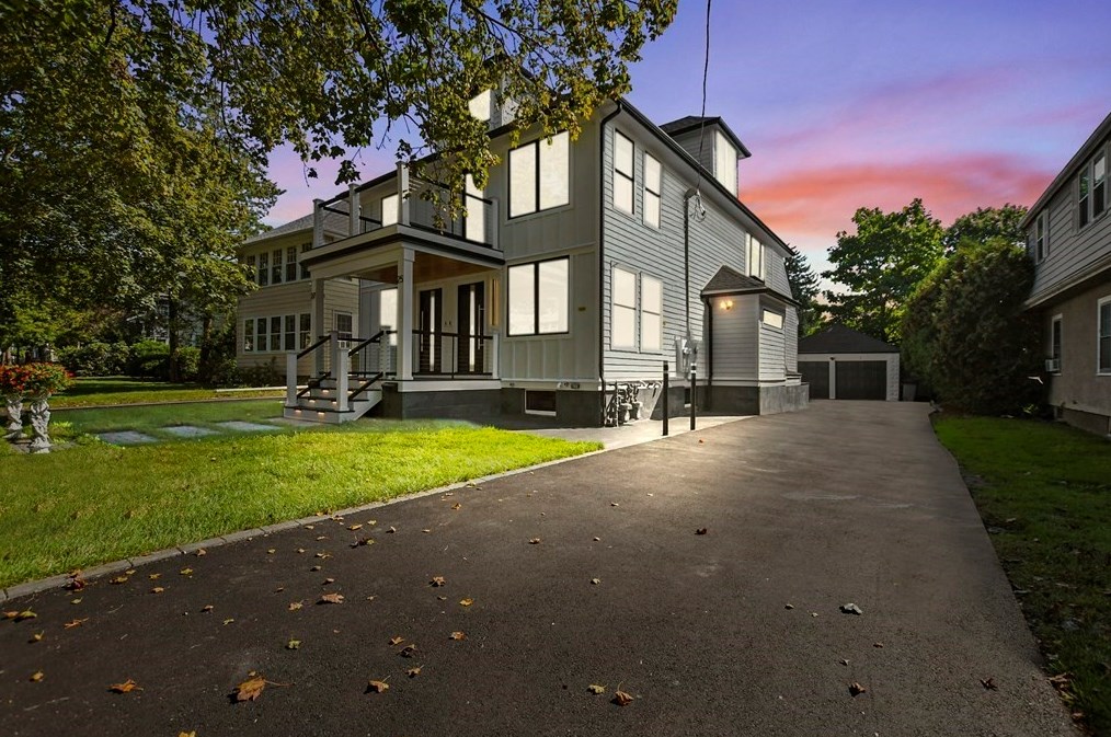 27 Payson Rd #27, Belmont, MA 02478