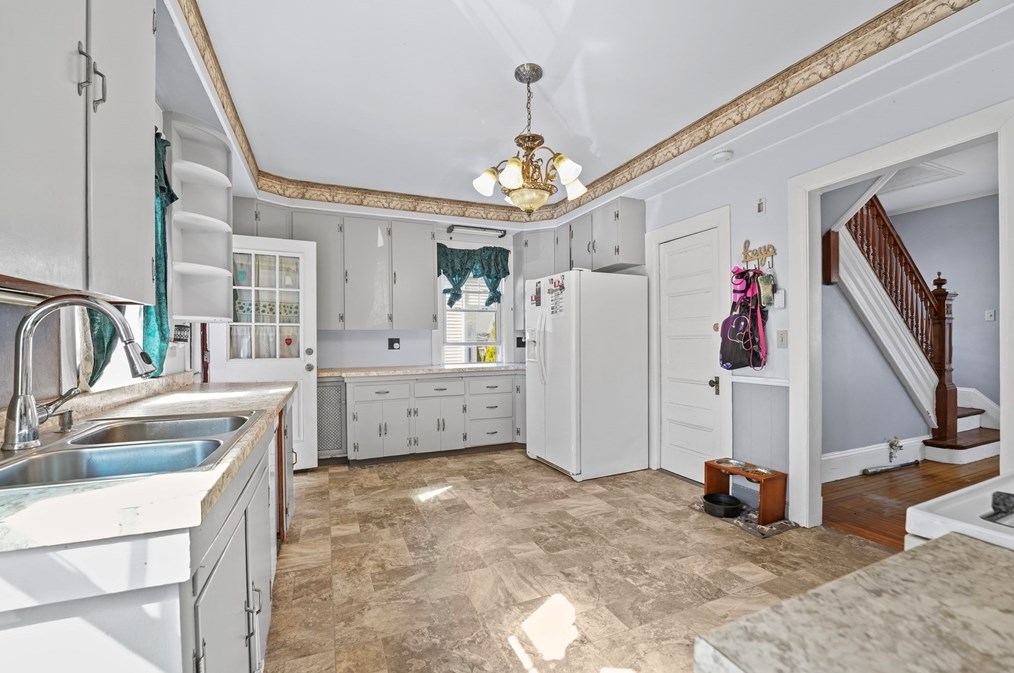 43 Willis St, New Bedford MA  02740-6751 exterior