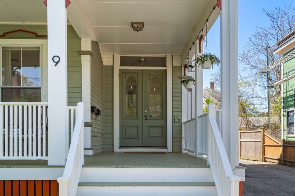 9 Central Ave #1, Newton, MA 02460