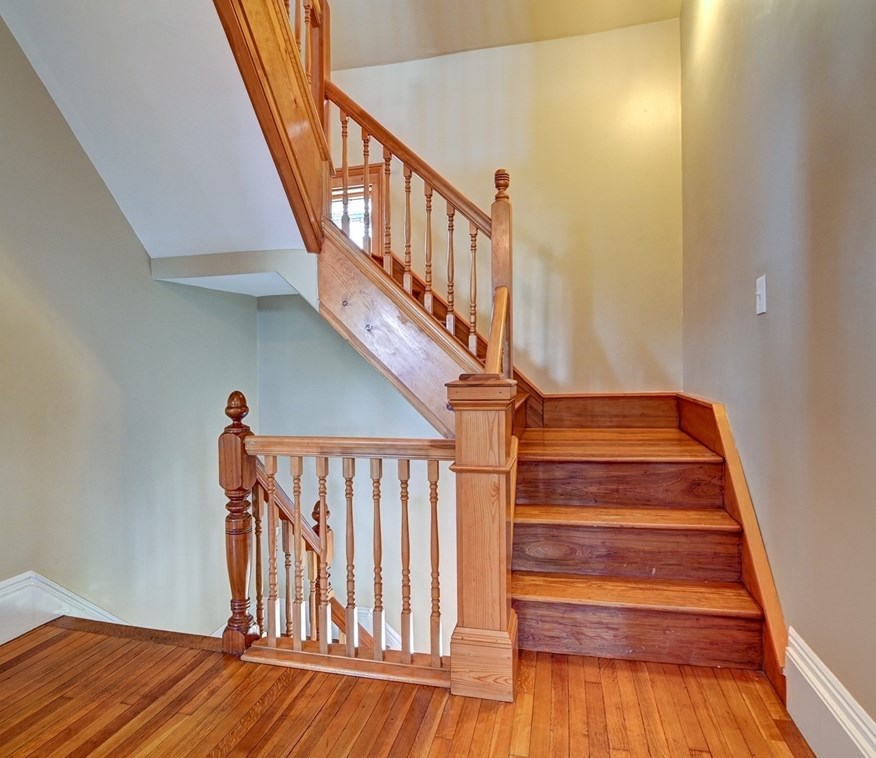 72 Elm Ave, Quincy MA  02170-2940 exterior