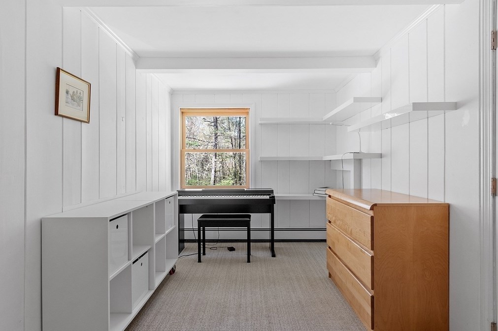 41 Taylor Rd, Acton MA 01720-4516 exterior