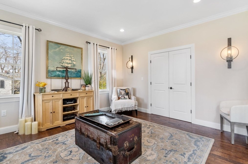 21 Clf Rd, Hingham MA 02043-1452 exterior