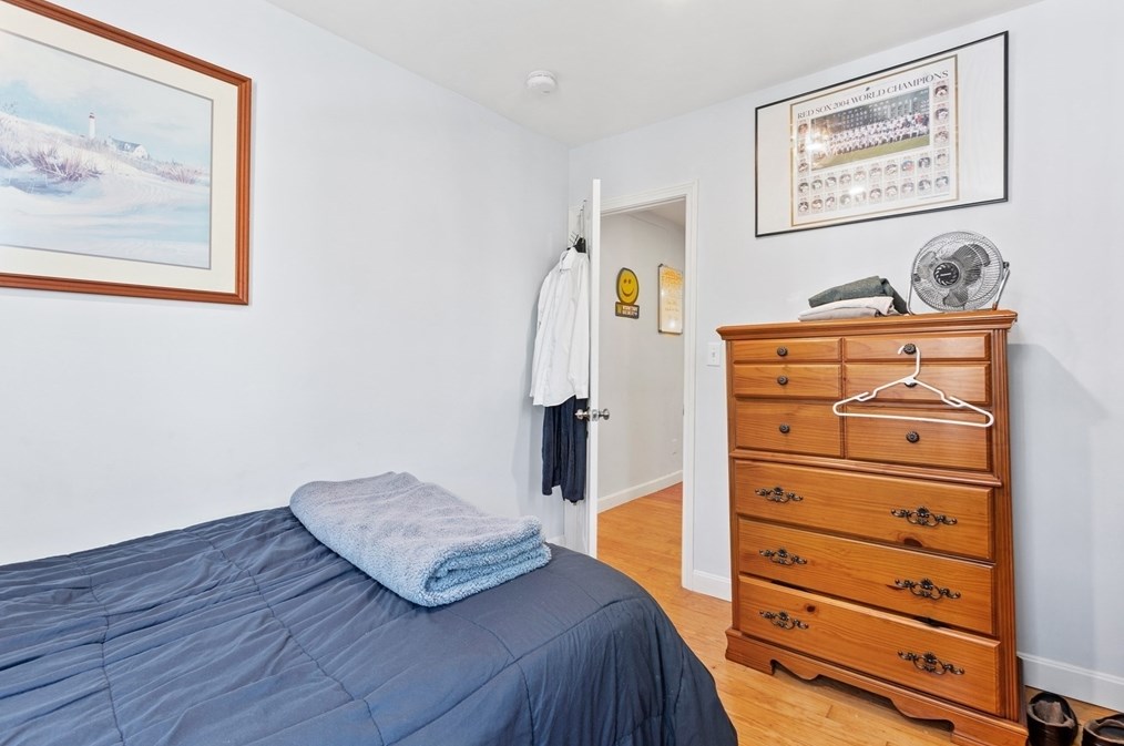 651 7th St, Boston MA 02127-4246 exterior