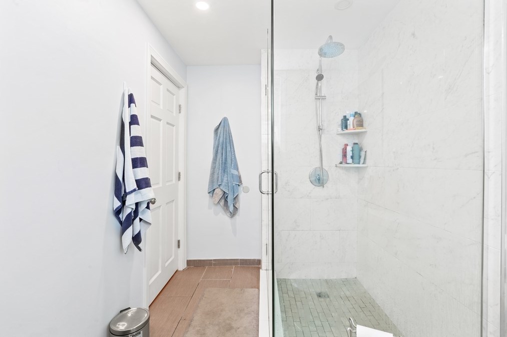 651 7th St, Boston MA 02127-4246 exterior