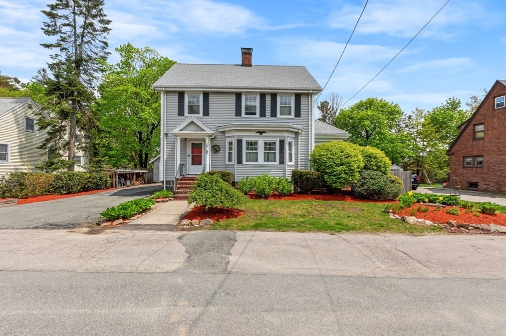 31 Wilbur St, Weymouth, MA 02190 exterior