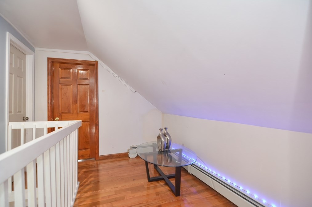 65 Ft Hl Ave, Lowell MA 01852-2708 exterior