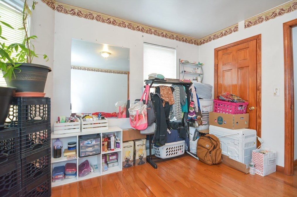 65 Ft Hl Ave, Lowell MA 01852-2708 exterior