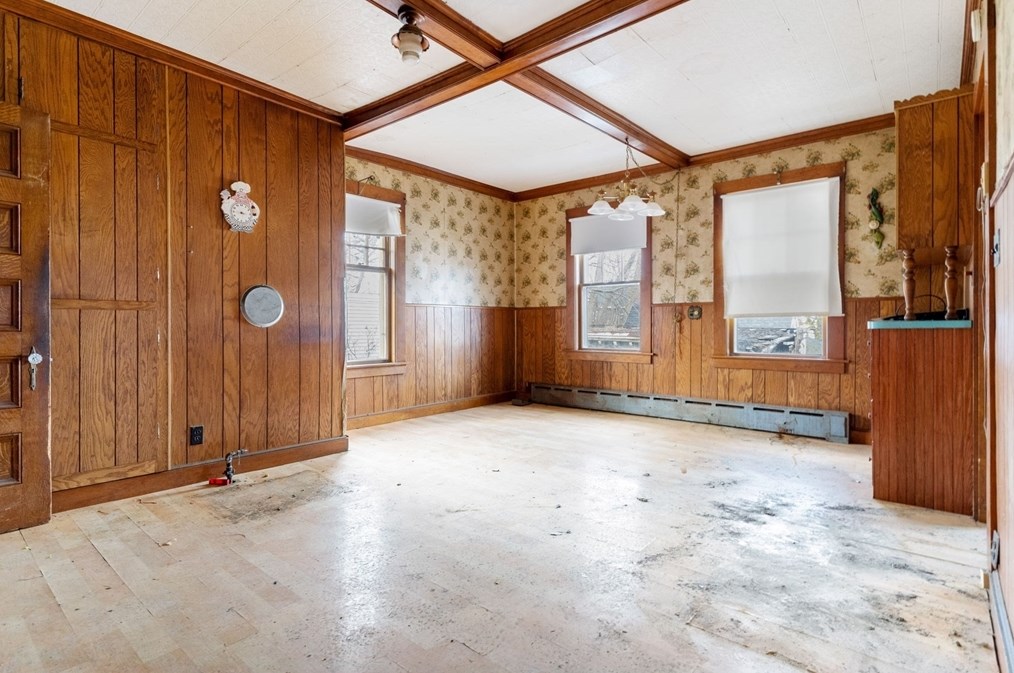 155 Woodland St, Lawrence MA 01841-2943 exterior