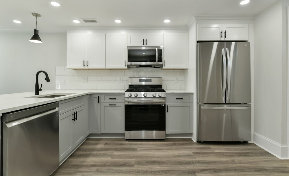 81 White St #1, Boston, MA 02128