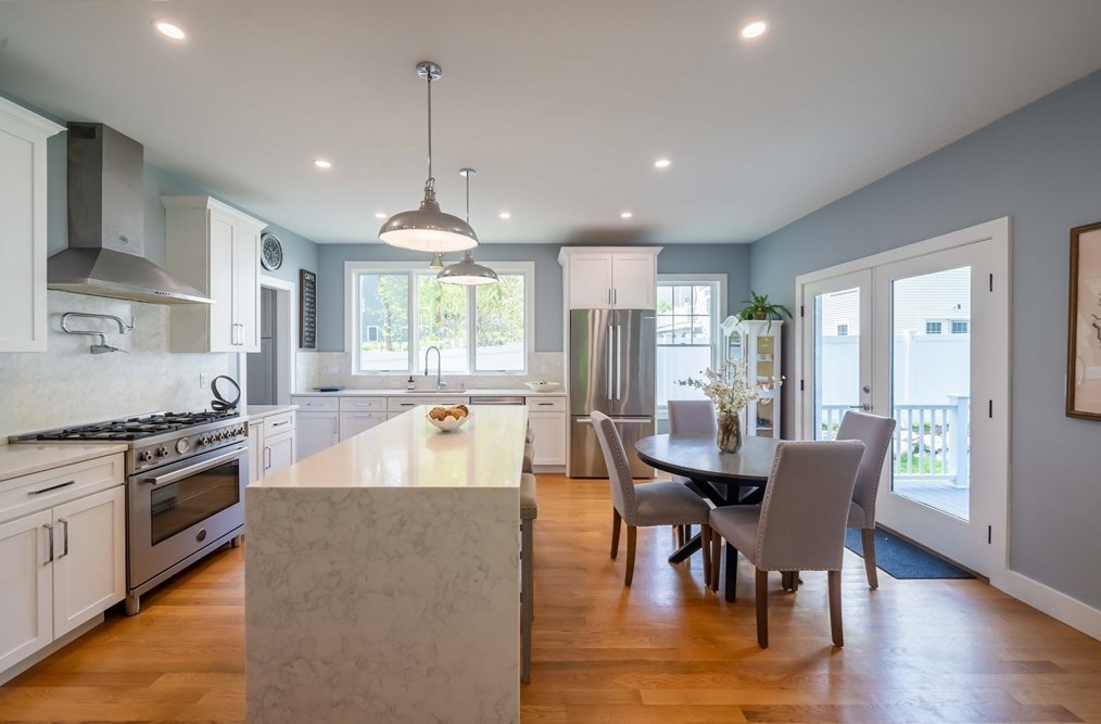 24 Grassland St, Lexington MA 02421-7944 exterior