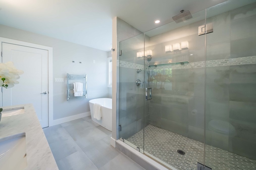 24 Grassland St, Lexington MA 02421-7944 exterior