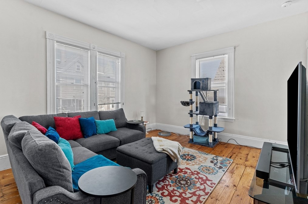 12 Highland Ave, Beverly MA 01915-4924 exterior