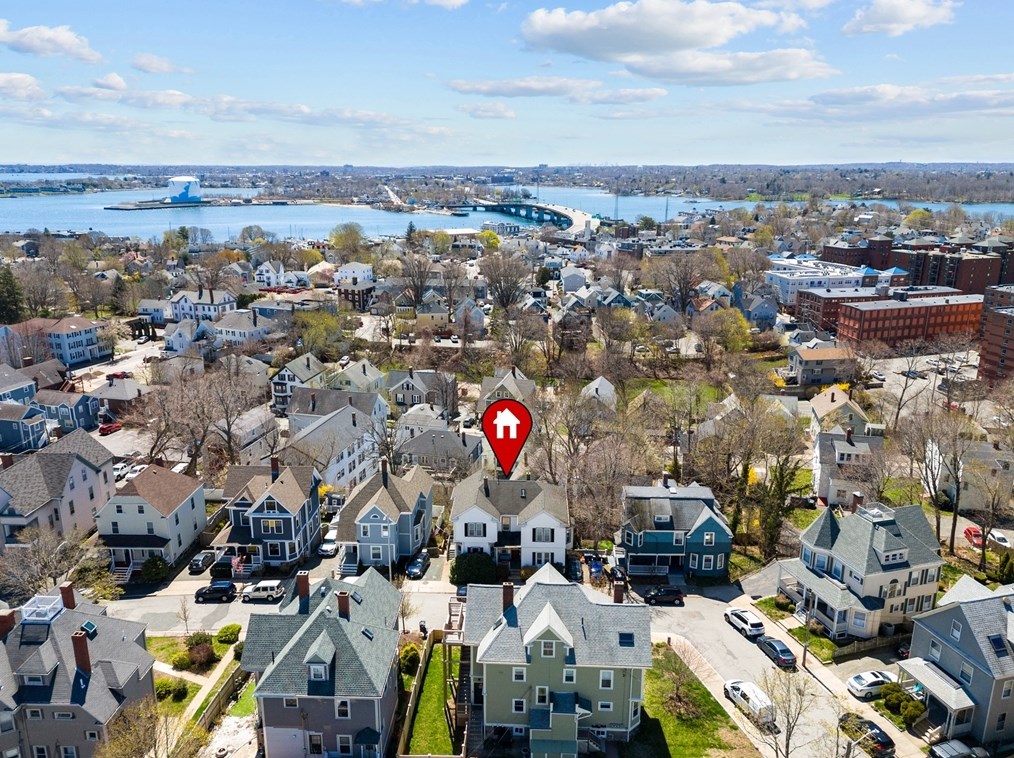 12 Highland Ave, Beverly MA 01915-4924 exterior