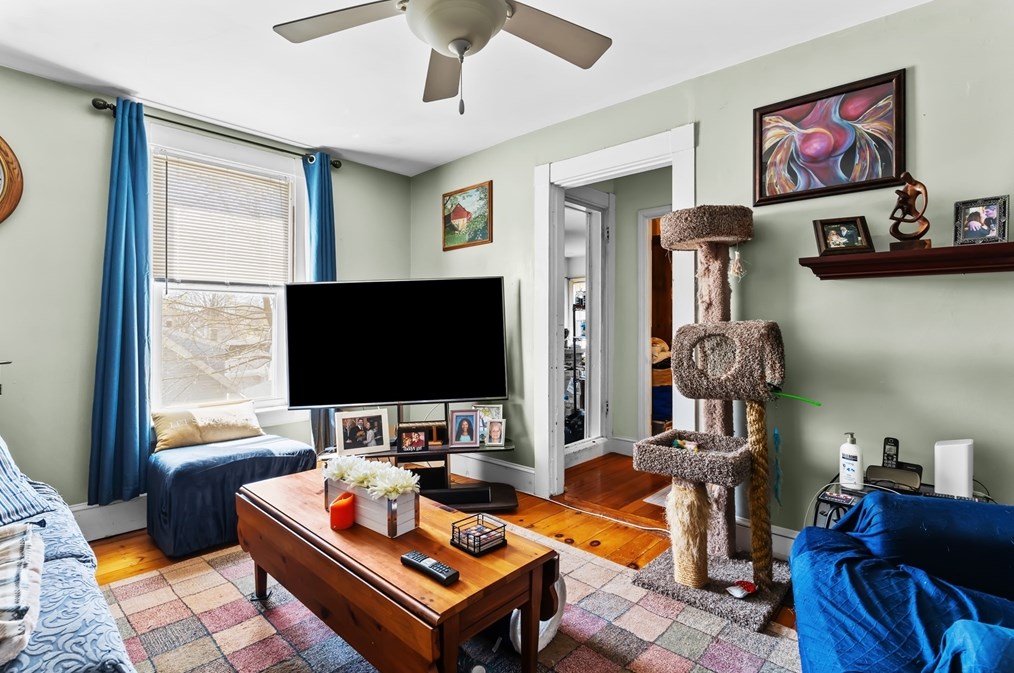 12 Highland Ave, Beverly MA 01915-4924 exterior