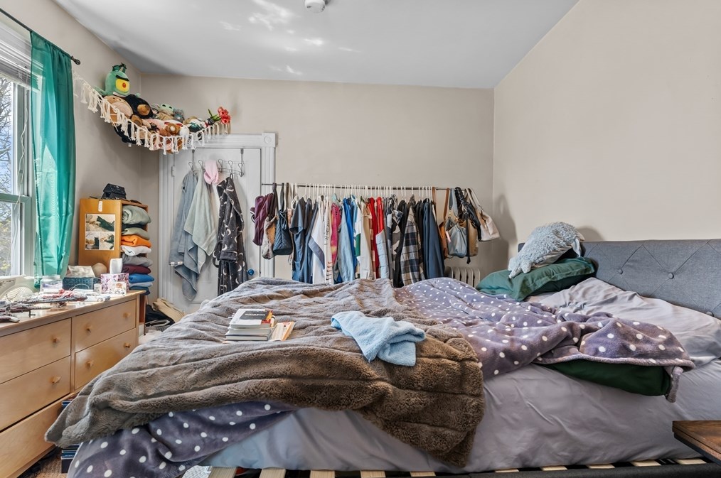 12 Highland Ave, Beverly MA 01915-4924 exterior