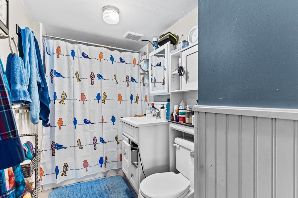 12 Highland Ave, Beverly MA 01915-4924 exterior