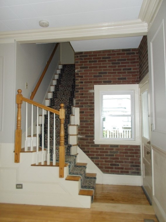 21 Highland Ave, Haverhill MA 01830-4159 exterior