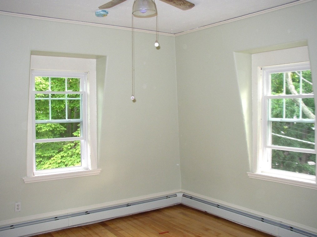 21 Highland Ave, Haverhill MA 01830-4159 exterior