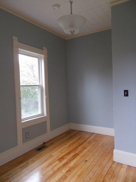 21 Highland Ave, Haverhill MA 01830-4159 exterior