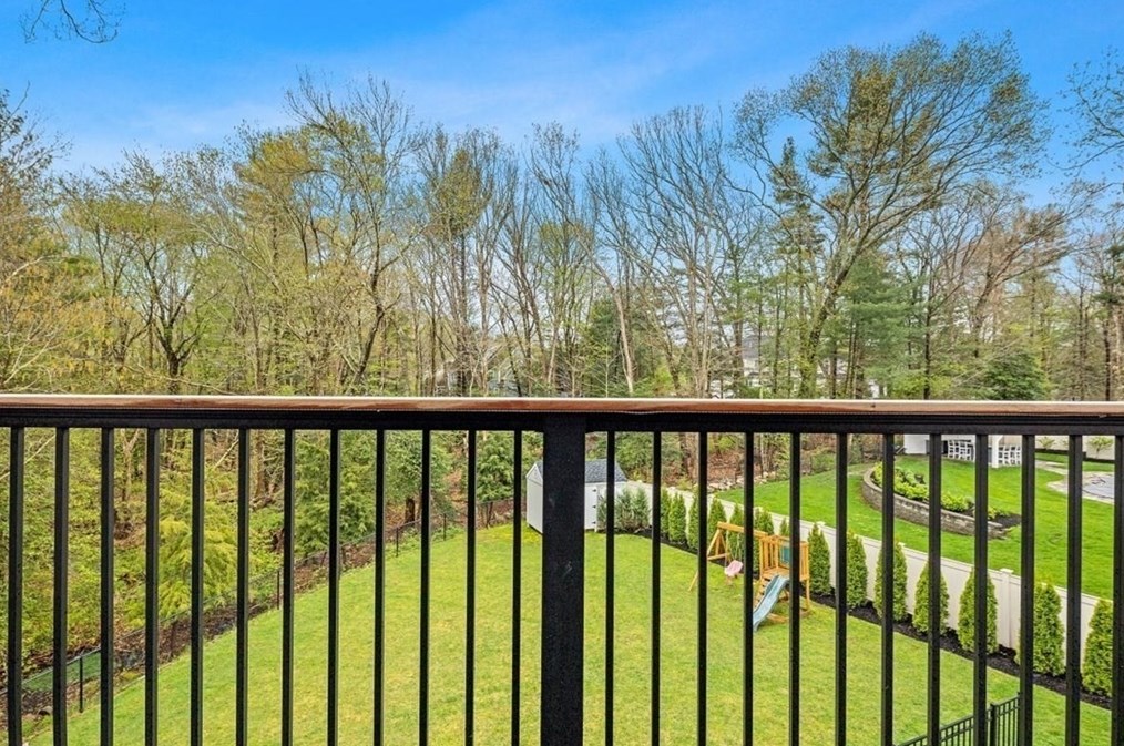 87 Bates Way, Hanover MA 02339 exterior