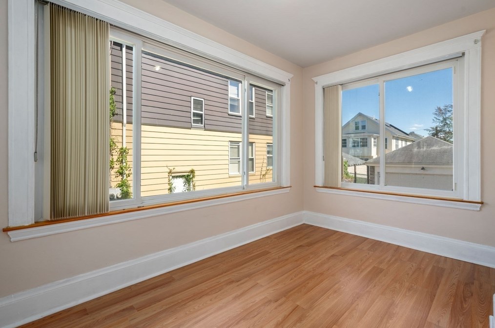 84 Lk St, Arlington MA 02474-8872 exterior