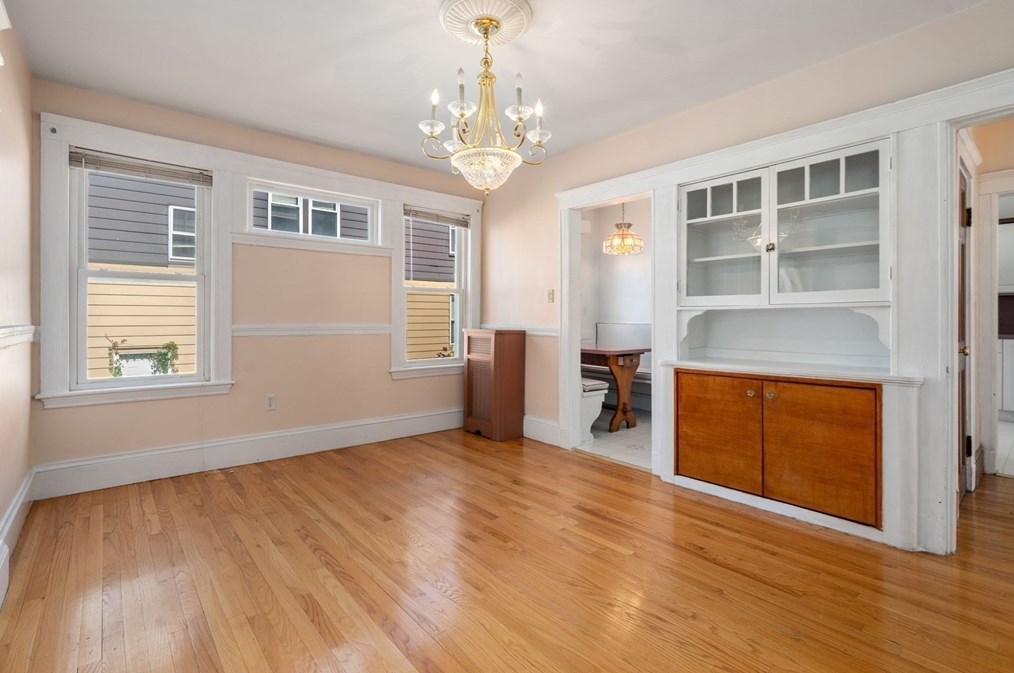 84 Lk St, Arlington MA 02474-8872 exterior