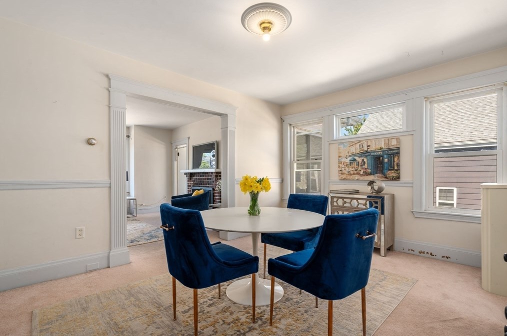 84 Lk St, Arlington MA 02474-8872 exterior