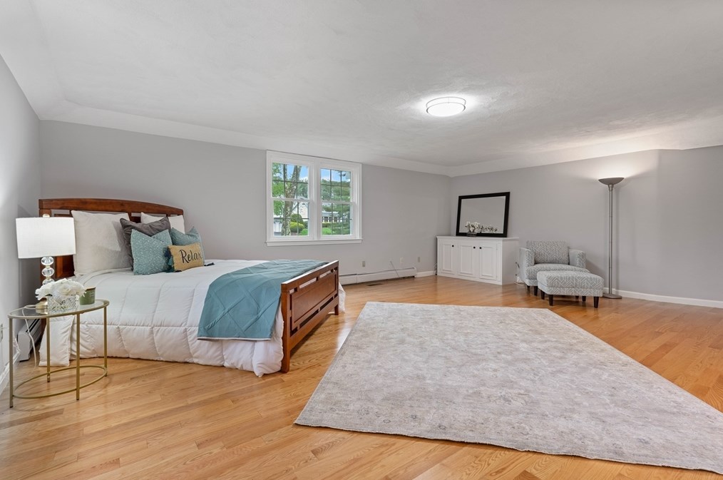 7 Apache Ave, Andover MA 01810-4738 exterior