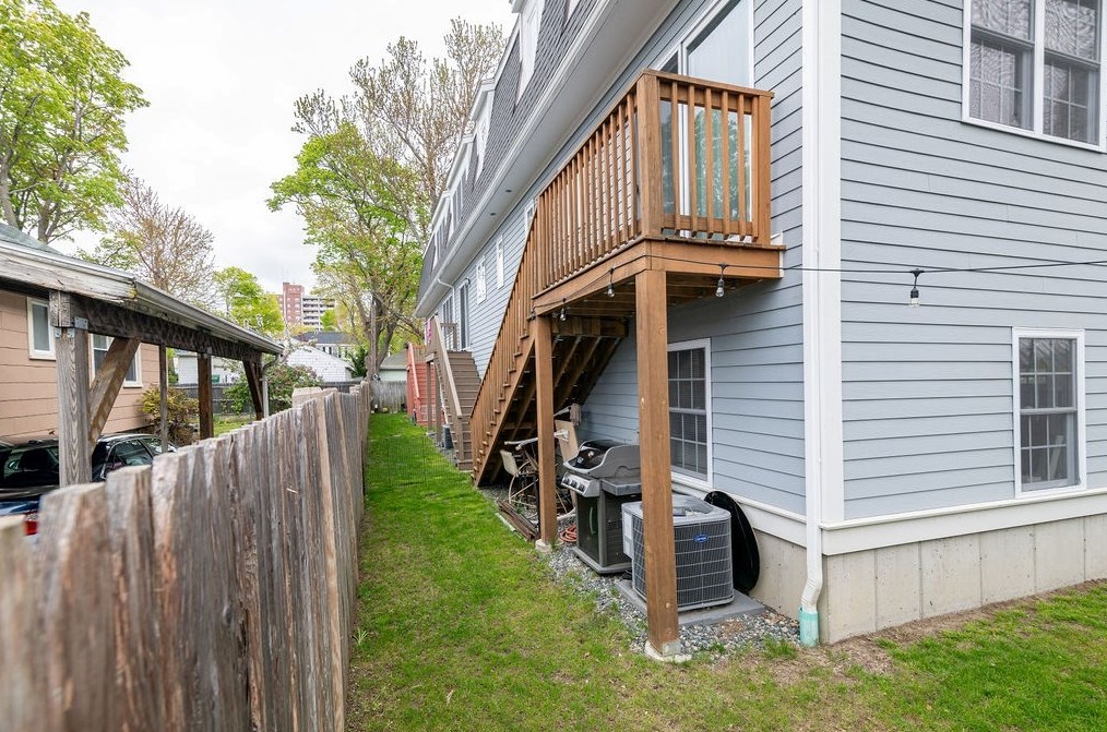 60 Cleverly Ct, Quincy MA 02169-7339 exterior