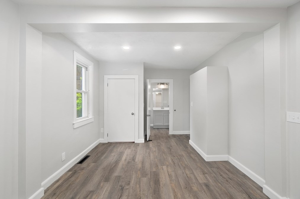 32 Quarry St, Seekonk MA 02771-5240 exterior