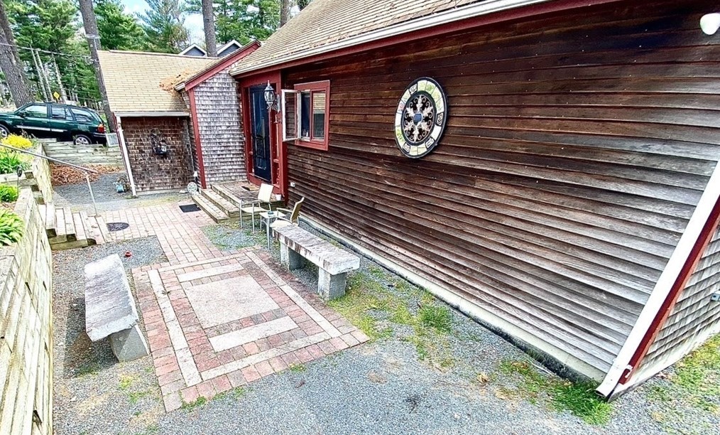 126 Esta Rd, Plymouth, MA 02360