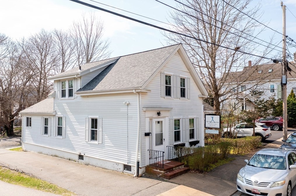 7 Fremont St, Plymouth MA 02360-3323 exterior
