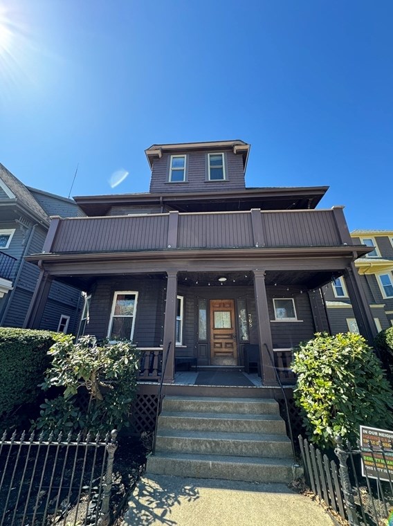 768 Broadway, Somerville MA  02144-2144 exterior