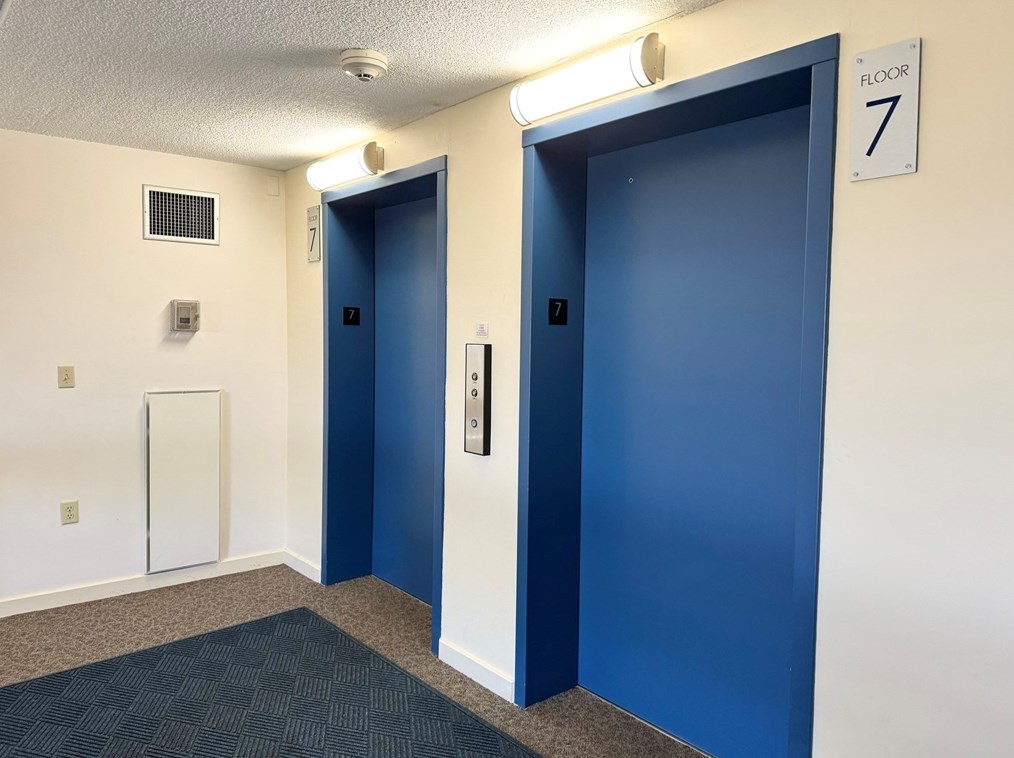 155 George Washington Blvd, Hull MA  02045-3000 exterior