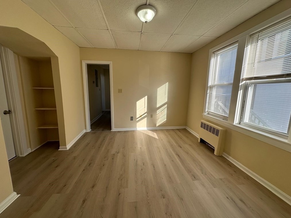 89 5 Ave, Lowell MA 01854-2335 exterior