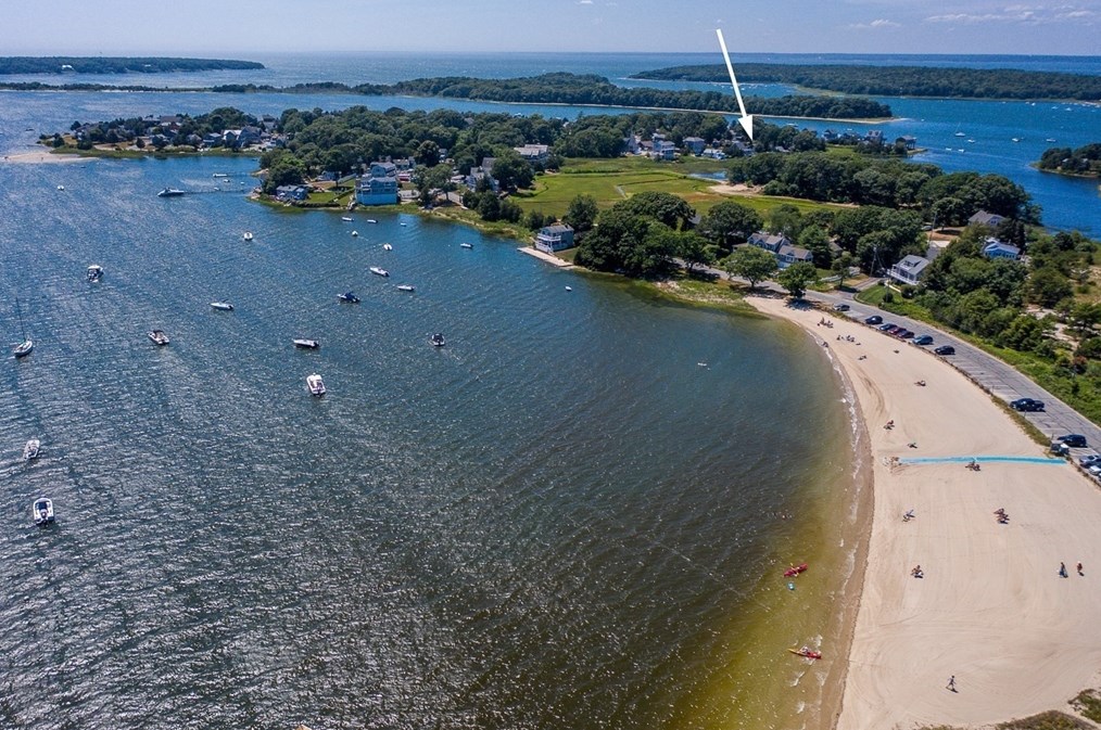 273 Circuit Ave, Bourne MA 02559-2031 exterior